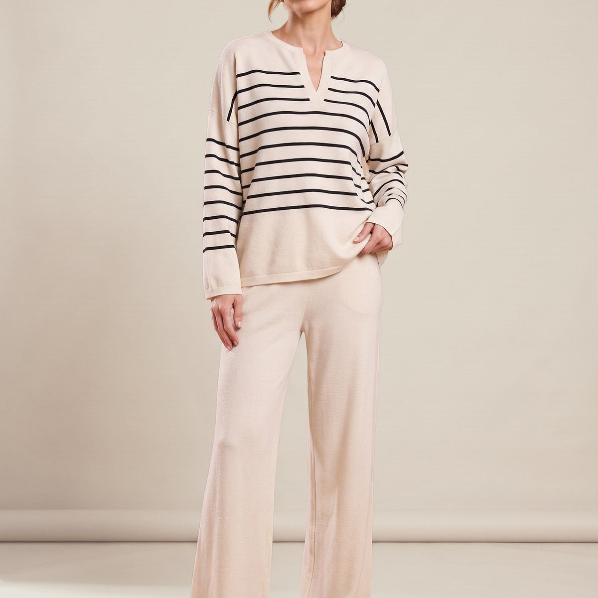 Aurélie Set, worn