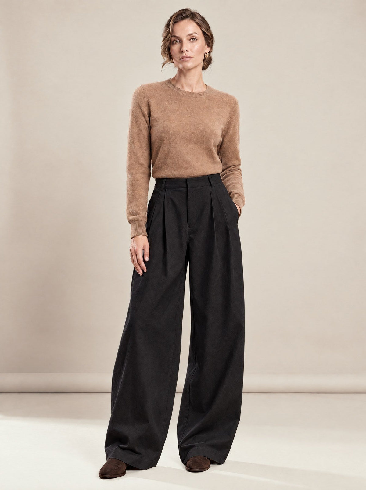 Geneviève Trousers in black