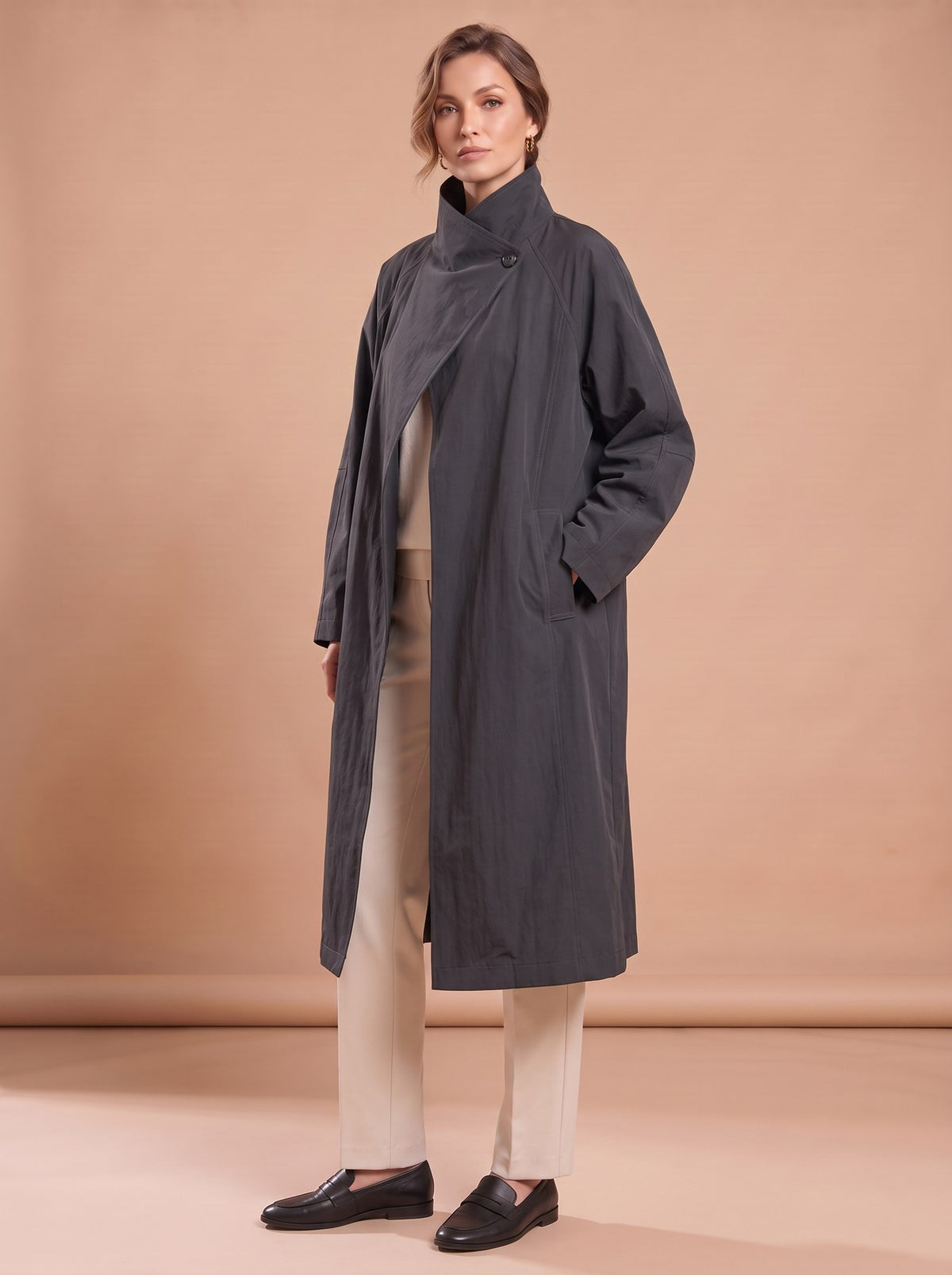 Trench Mi-Long Gris vu de trois-quarts
