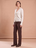 Cardigan Col V Blanc vu de trois-quarts