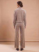 Ensemble Micheline vu de dos