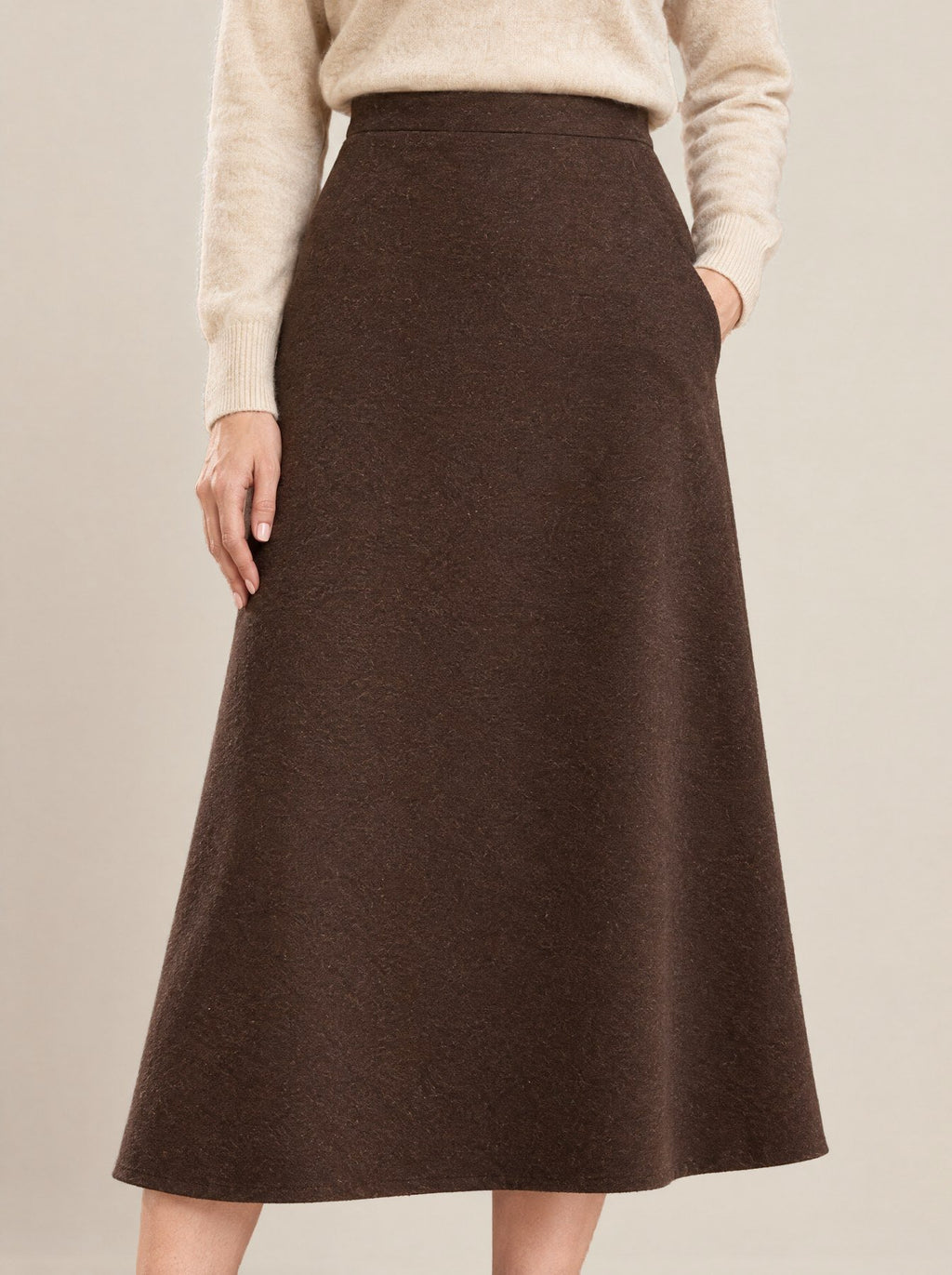 Café Skirt, detail of the waist and drape
