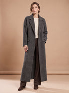 Manteau Rayé Gris porté