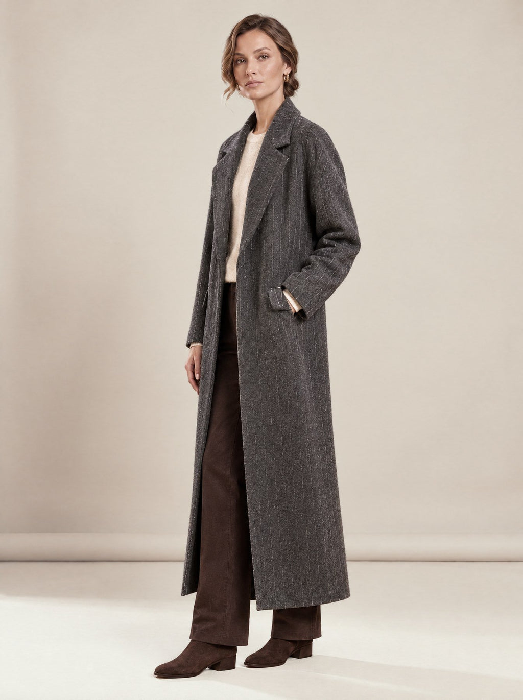 Manteau Rayé Gris vu de trois-quarts