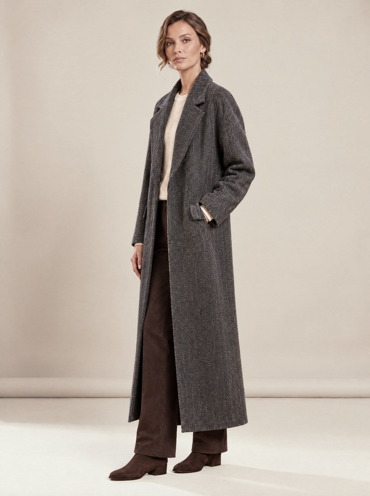 Manteau Rayé Gris vu de trois-quarts