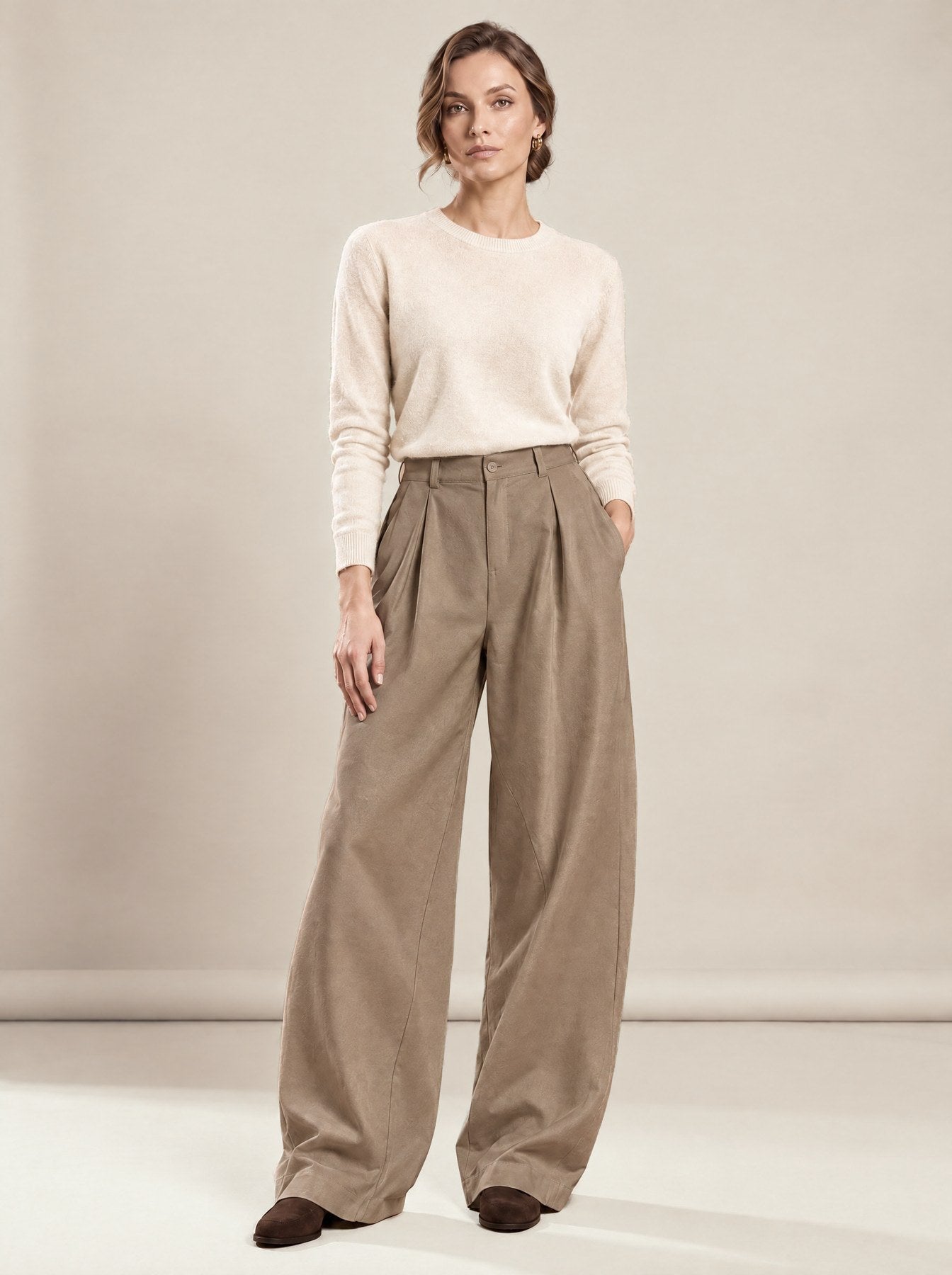 Colombe Trousers in taupe