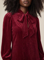Robe Colette détail du col lavallière