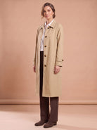 Trench Lin Brun vu de trois-quarts
